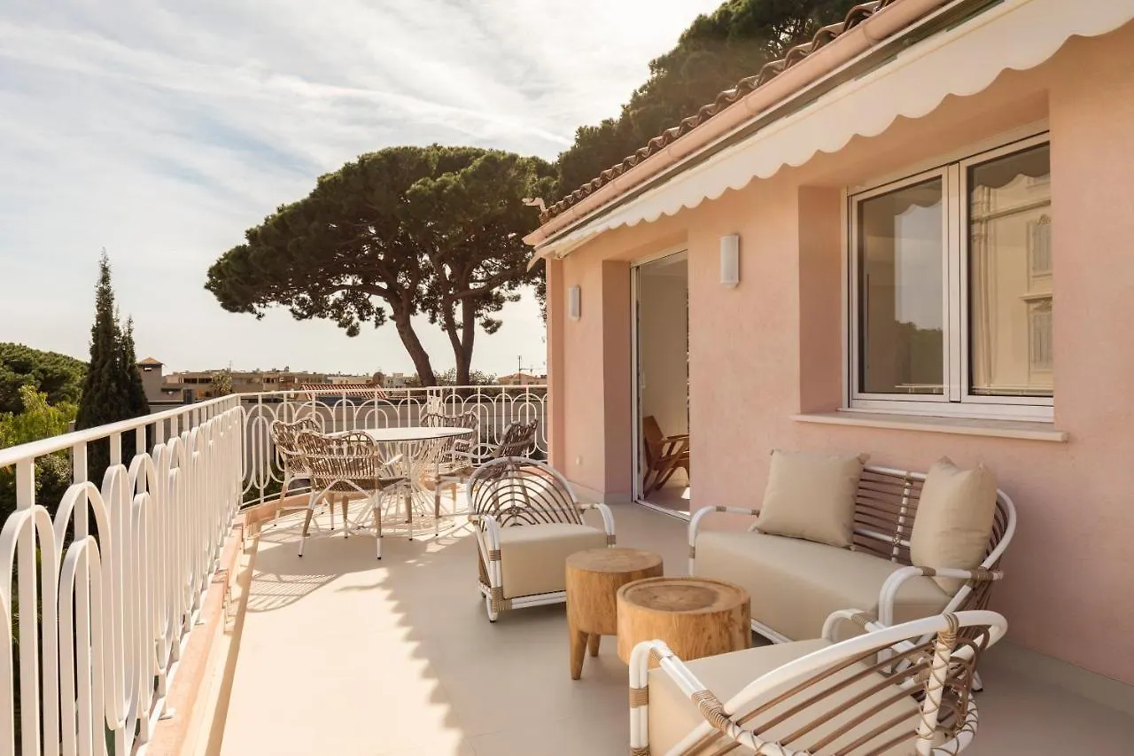 Maison Carla Rosa Cannes 0*,  France
