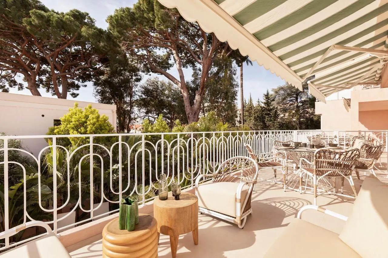Maison Carla Rosa Cannes 0*,