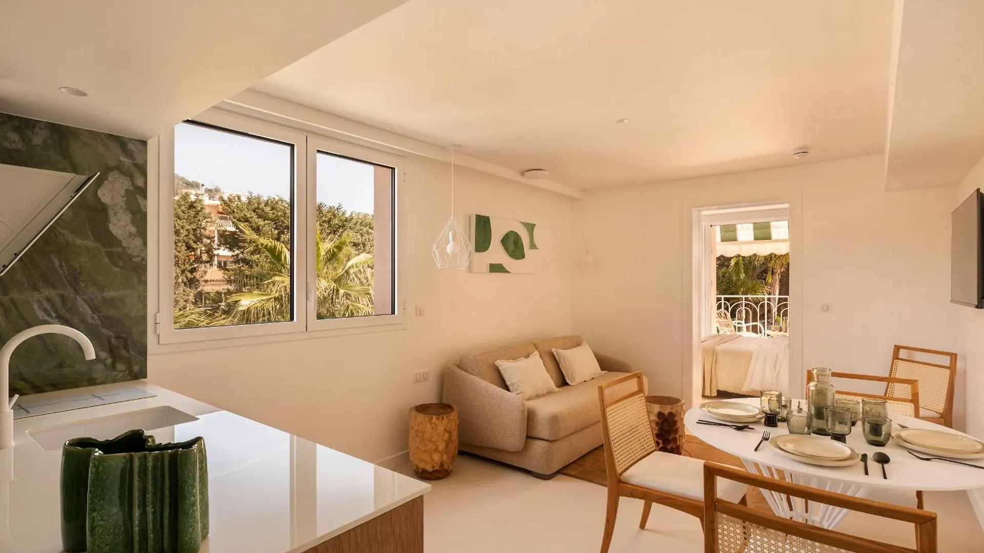 Aparthotel Maison Carla Rosa Cannes France