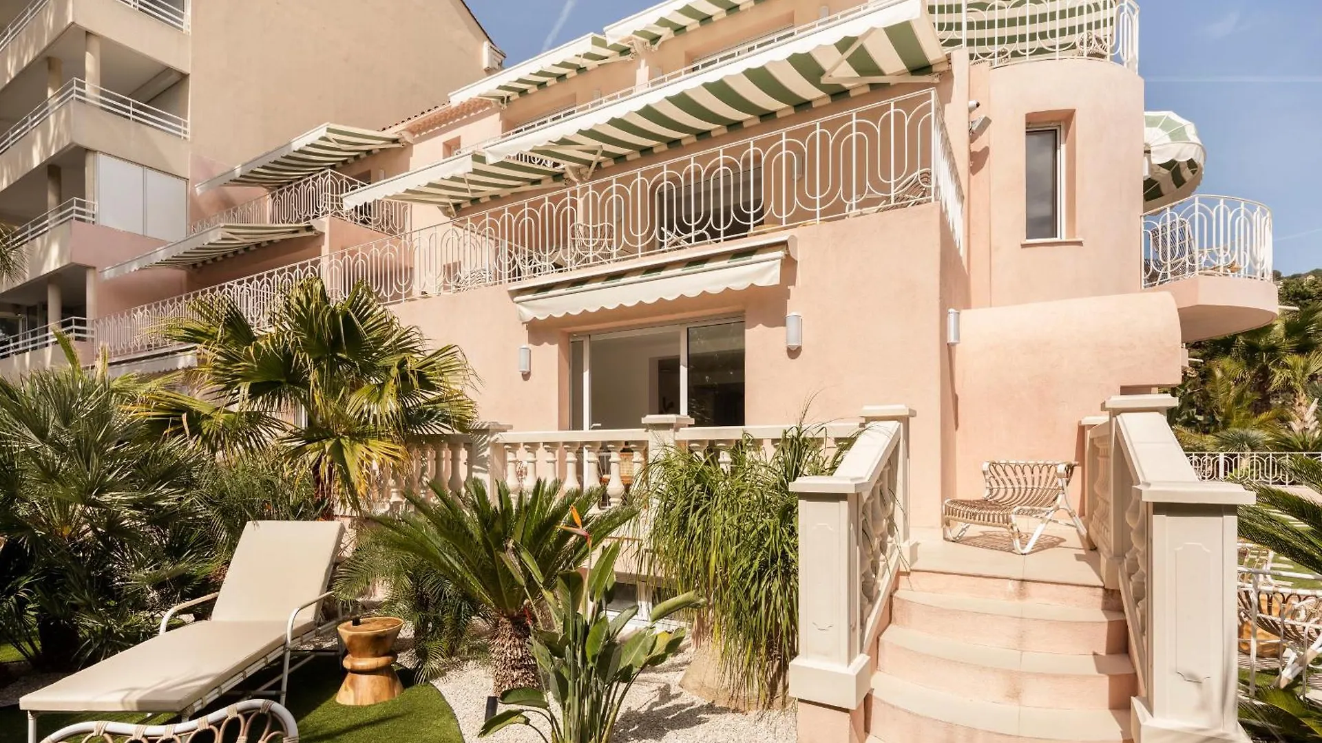 Aparthotel Maison Carla Rosa Cannes France